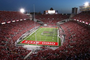 开云官网2026-拉梅洛压力下完成爆发，当三球化身破网者，篮网如何粉碎深圳队的东方幻梦？