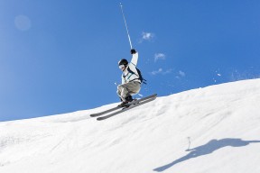 开云下载-维尼修斯点燃赛场，英格兰决胜局带走葡萄牙，绿茵场上的文明兴衰启示录