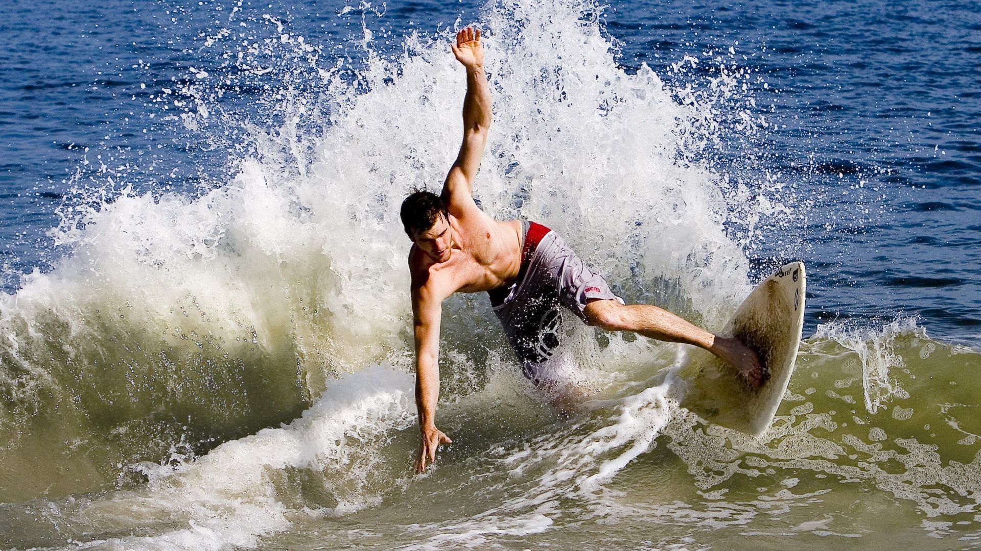 篮网对阵爵士，切特·霍姆格伦如何用一场教科书定义现代内线