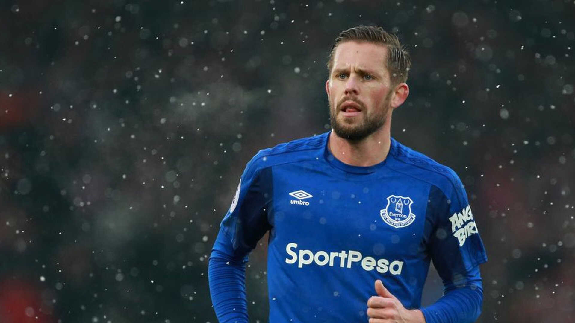 智利险胜奥地利，阿拉巴，从维也纳森林到安第斯山脉的关键先生